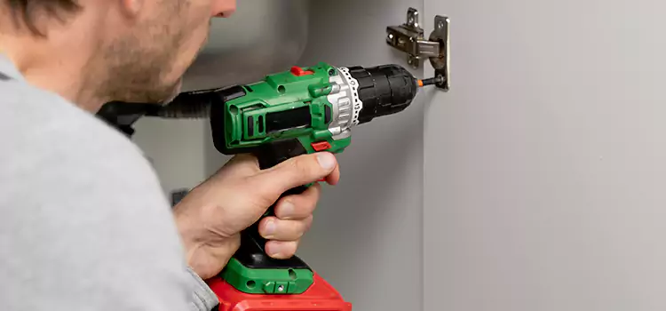 Commercial Door Hinge Repair Long Beach